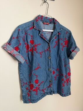 AGAPO Embroidered Denim Shirt with Red Floral Accents